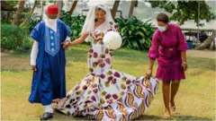 Ihe mere m ji were ankara kwaara onwe m uwe agbamakwụkwọ