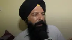 ਬਲਦੇਵ ਪਾਕਿਸਤਾਨ ਦੇ ਹਾਲਾਤ ਬਾਰੇ ਦਾਅਵੇ ਕਰ ਰਹੇ ਹਨ, ਜਿਨ੍ਹਾਂ ਦੀ ਤਸਦੀਕ ਬੀਬੀਸੀ ਨਹੀਂ ਕਰ ਸਕਦਾ