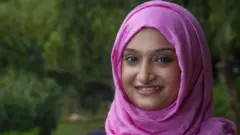 महिला