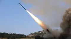 তাইওয়ানকে ঘিরে সামরিক মহড়ার সময় চীন দূরপাল্লার ক্ষেপণাস্ত্র ছুঁড়েছিল