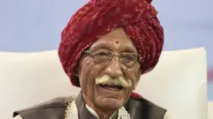 મહાશય ધર્મપાલ ગુલાટી