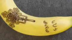 'መልካም ፋሲካ' የተሳለበት ሙዝ