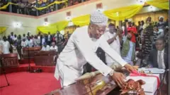 Seyi Makinde n gbe aba isuna ọdun 2020 siwaju awọn asofin Ọyọ