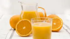 Jugo de naranjas