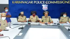 కరీంనగర్ పోలీసులు