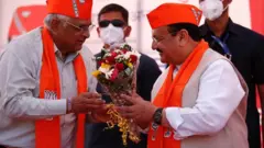 જેપી નડ્ડા અને ભૂપેન્દ્ર પટેલ