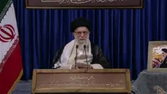 رهبر ایران؛ مدافع معترضان آمریکا، منتقد معترضان داخلی