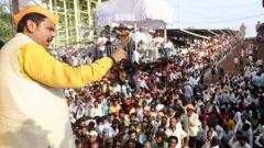 देवेंद्र फडणवीस, भाजप, प्राणी, बैलगाडी शर्यत