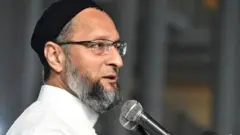 ਅਸਦੁਦੀਨ ਓਵੈਸੀ