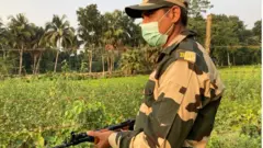 ভারতীয় সীমান্তরক্ষী।