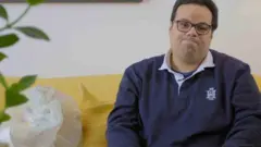 أحمد زكي