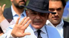 શહબાઝ શરીફ પાકિસ્તાનના નવા વડા પ્રધાન