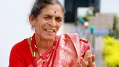 तीजको लहर आयो बरि लै! तीजको गीत गाउने तिवारी आमा