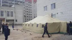 лікарні