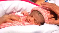 બાળકી