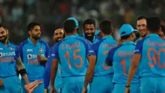 ఇండియా వర్సెస్ ఆస్ట్రేలియా