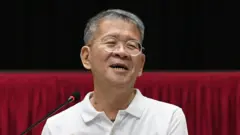 นายวีระศักดิ์ วิจิตร์แสงศรี