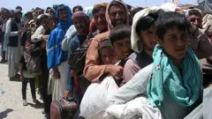 Những người rời khỏi Afghanistan