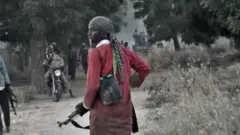 Ẹnikan to gbe ibọn lọwọ