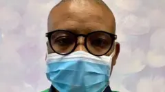 Dkt. Ahmed Kalebi anasisitiza kuwa ni muhimu kwa yeyote ambaye anadalili zozote ambazo zinaambatana na dalili za corona virus zinazofanana sana na za mafua ajitenge
