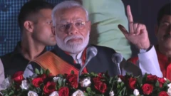 नरेंद्र मोदी