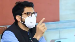 आदित्य ठाकरे