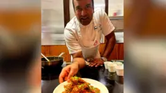 बट्टाईको मासु पकाएपछी सन्तोष शाह।