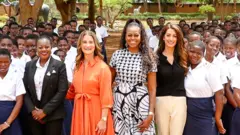 Melinda French Gates, Michelle Obama and Amal Clooney with teachers and pupils of Ludzi School