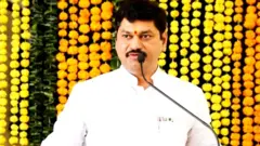 धनंजय मुंडे