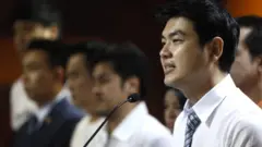 ปิยบุตร แสงกนกกุล