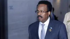 Perezida wa Somalia Mohamed Abdullahi 'Farmajo' yasinye itegeko rimwemerera kongera manda ye n'iy'inteko ishingamategeko