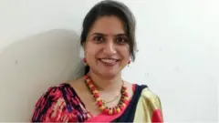 मीनल दखावे भोसले