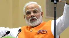 मोदी