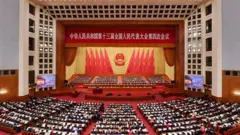 การประชุมสภาประชาชนแห่งชาติจีนประจำปี 2021 เริ่มขึ้นแล้ว