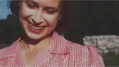 ملکه الېزابېت دویمه