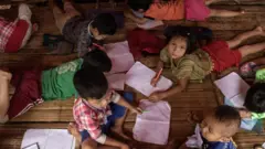ဒီးမော့ဆိုပြည်နယ်က စစ်ဘေးရှောင် ကလေးငယ်တွေ