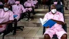 Callixte Maburushimana "Sankara" ( i bumoso yakatiwe 15) Rusesabagina (i buryo) akatirwa 25