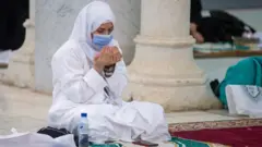 mace na addua