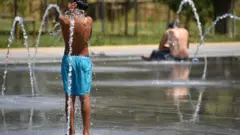 نوافير