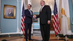 ABD Dışişleri Bakanı Pompeo, Kıbrıs'ta Dışişleri Bakanı Nikos Kristodulides ile görüştü