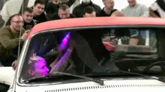 Новый вид спорта "автомобильный джитсу"