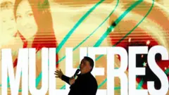 Bolsonaro fala durante evento exclusivo para mulheres eleitoras em Novo Hamburgo, no Rio Grande do Sul, em 3 de setembro de 2022