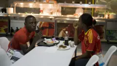 Ụlọ oriri na nkwari