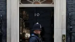 Police in Downing St