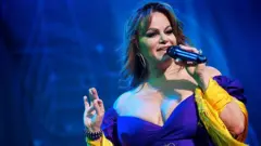 Jenni Rivera en un concierto de 2010.
