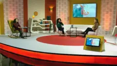 صورة من حلقة دنيانا عن العزلة