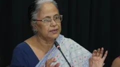 নারীর অধিকার আন্দোলনে কাজ করে গেছেন আয়েশা খানম