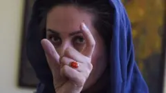 صحرا کریمی