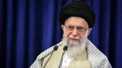 آیت‌الله‌ خامنه‌ای