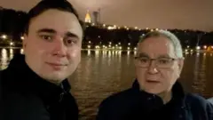 Жданов с отцом